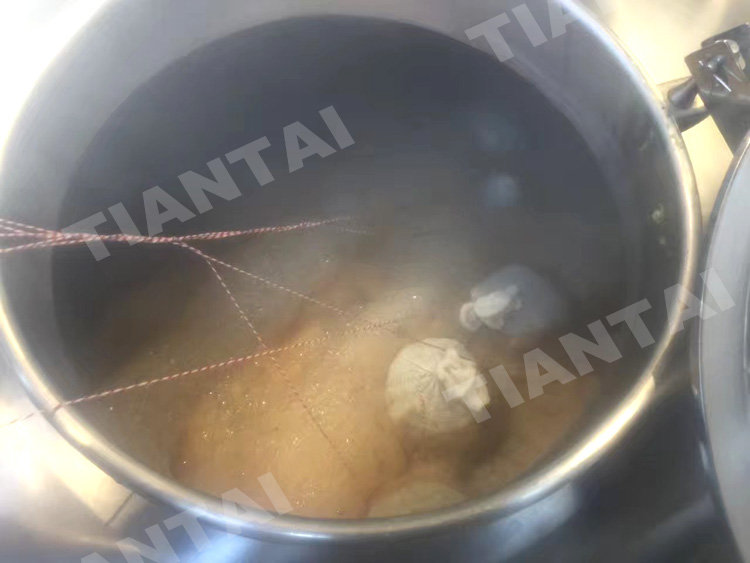 <b>How to avoid foam overflow in brew kettle</b>